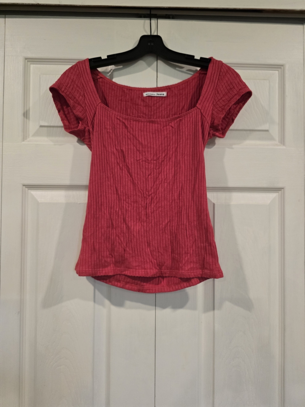 Reformation Bardot Ribbed Square-Neck Top in Apple - Picture 3 of 5